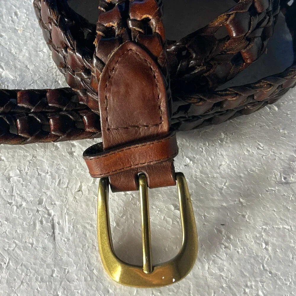 Roundtree & Yorke Mens Brown leather Belt woven open cutwork essential timeless
